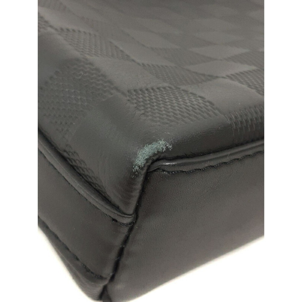 Louis Vuitton Discovery Messenger BB Infini Shoulder Bag Black - Picture 4 of 9